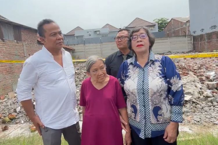 Setelah Rumah Dibongkar, Nenek Elina Kehilangan Sertifikat Ruko dan Tambak