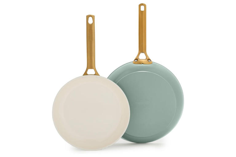 11 cookware swaps that won’t leach lead into your food, according to a ...