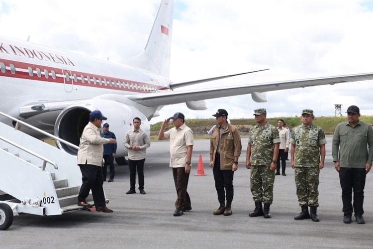 Tiba di Silangit, Prabowo Rayakan Tahun Baru 2026 Bersama Korban Bencana Sumatera