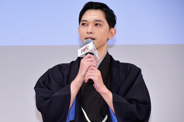 吉沢亮、映画『国宝』大ヒットの実感を歌舞伎座で語る「忘れられない1年になった」