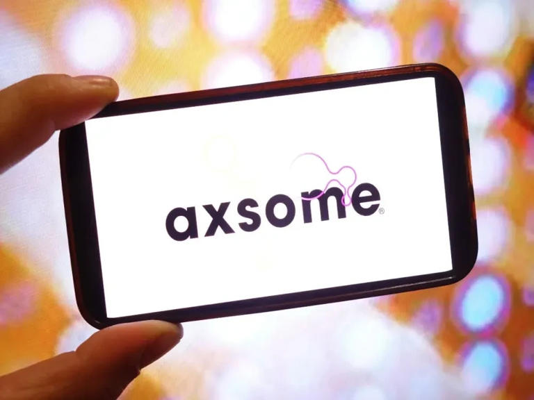 Axsome advances toward FDA filing for drug to treat narcolepsy