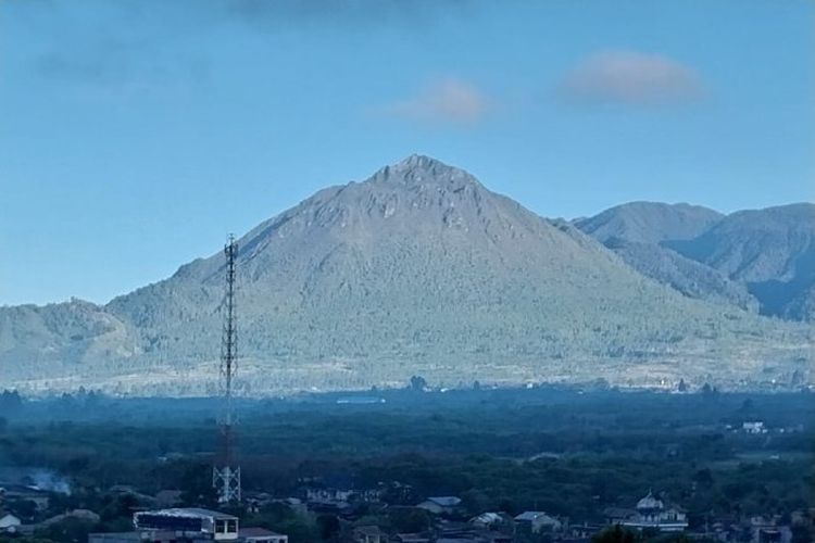Status Gunung Burni Telong turun jadi waspada