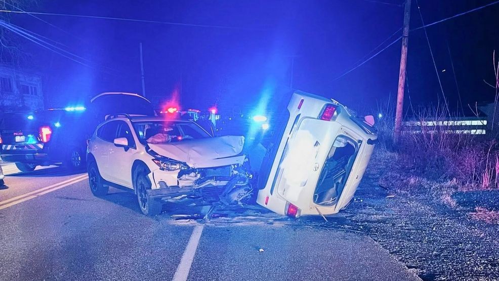 Crews remove person through windshield after 2-vehicle crash in Steelton