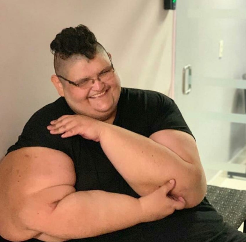 World's heaviest man, who lost 400kg, dies