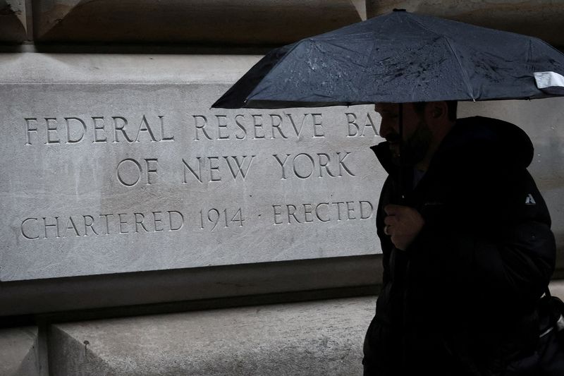 Banks tap record liquidity from New York Fed