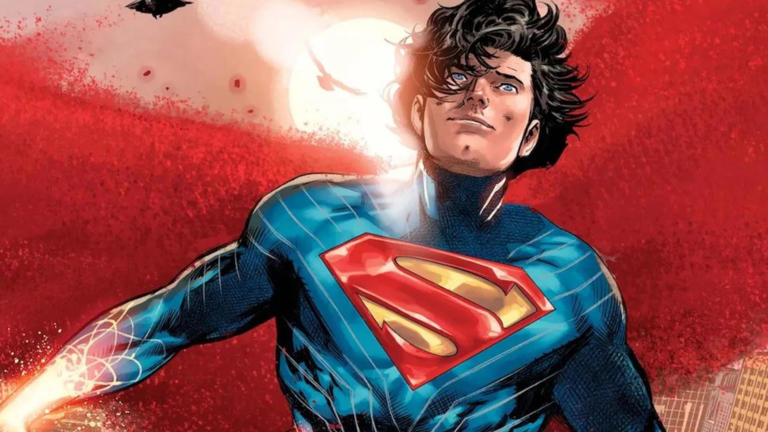Superman's cape transforms into epic Kryptonian blade in Absolute ...