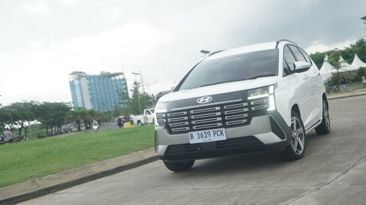Daftar Harga Hyundai Stargazer Cartenz Akhir Tahun 2025