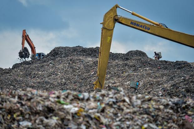 KLH Minta Pengelola Kawasan Tangsel Kelola Sampah Mandiri