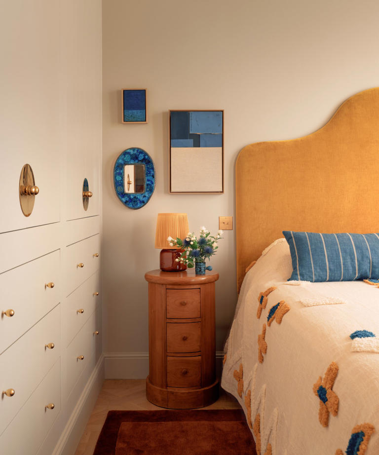 So you like earthy colors but don’t want your home to look drab? Meet ...