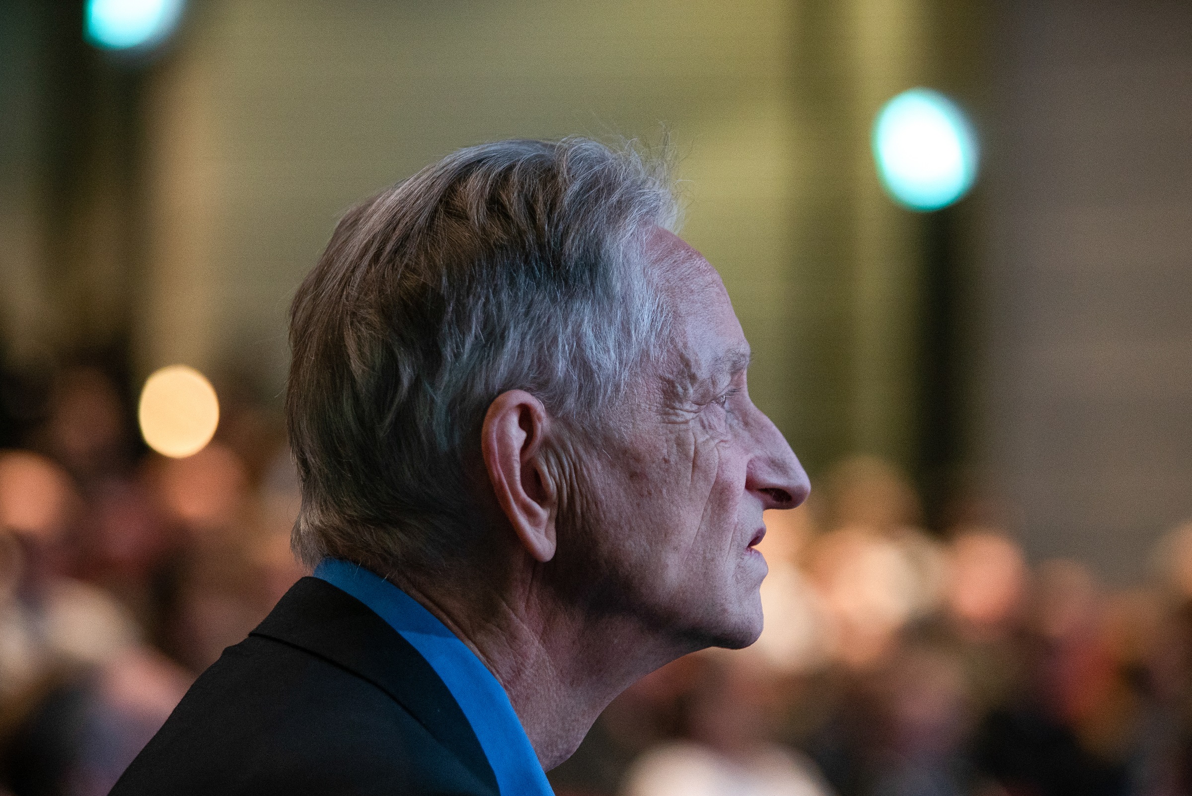 Godfather of AI warns that it will replace many more jobs this year