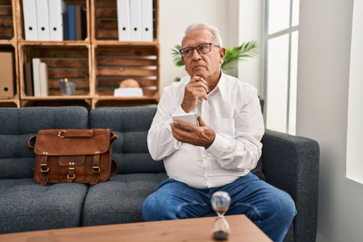 10 Kebiasaan Pagi untuk Tetap Segar dan Berenergi Hingga Usia 70-an