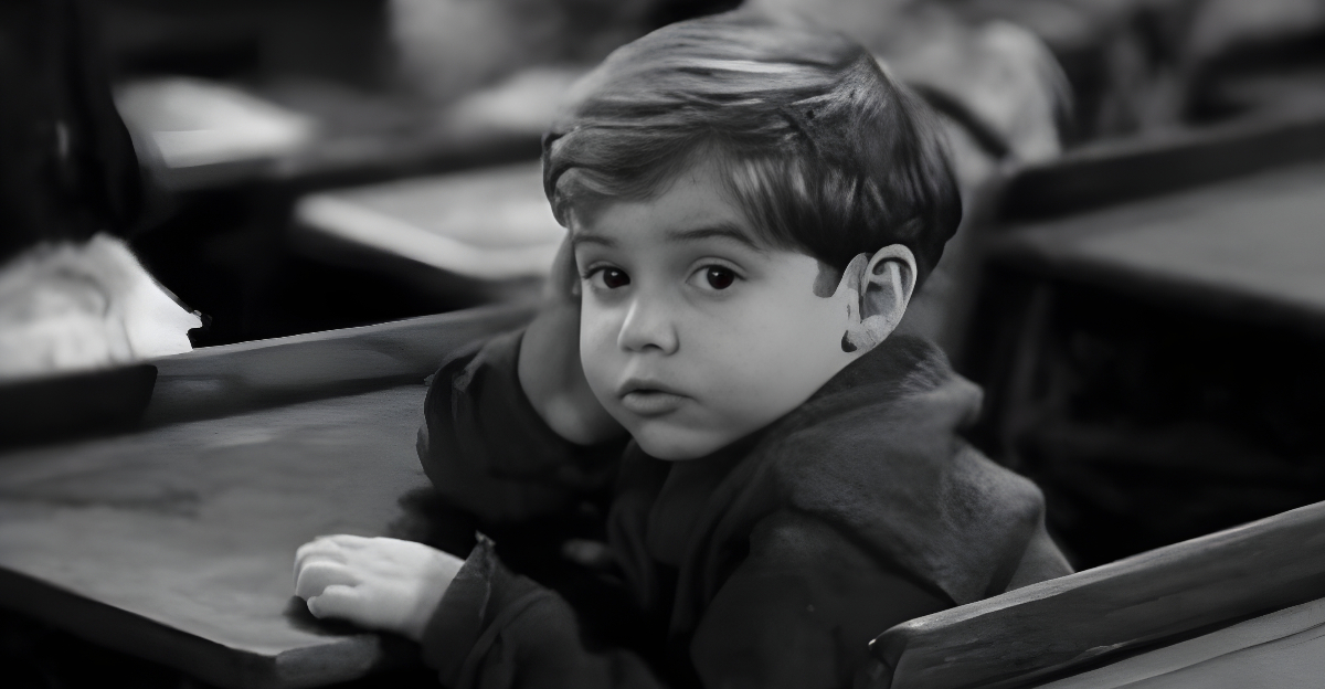 Scotty Beckett was the sweet, smiling kid from Our Gang but his life ...