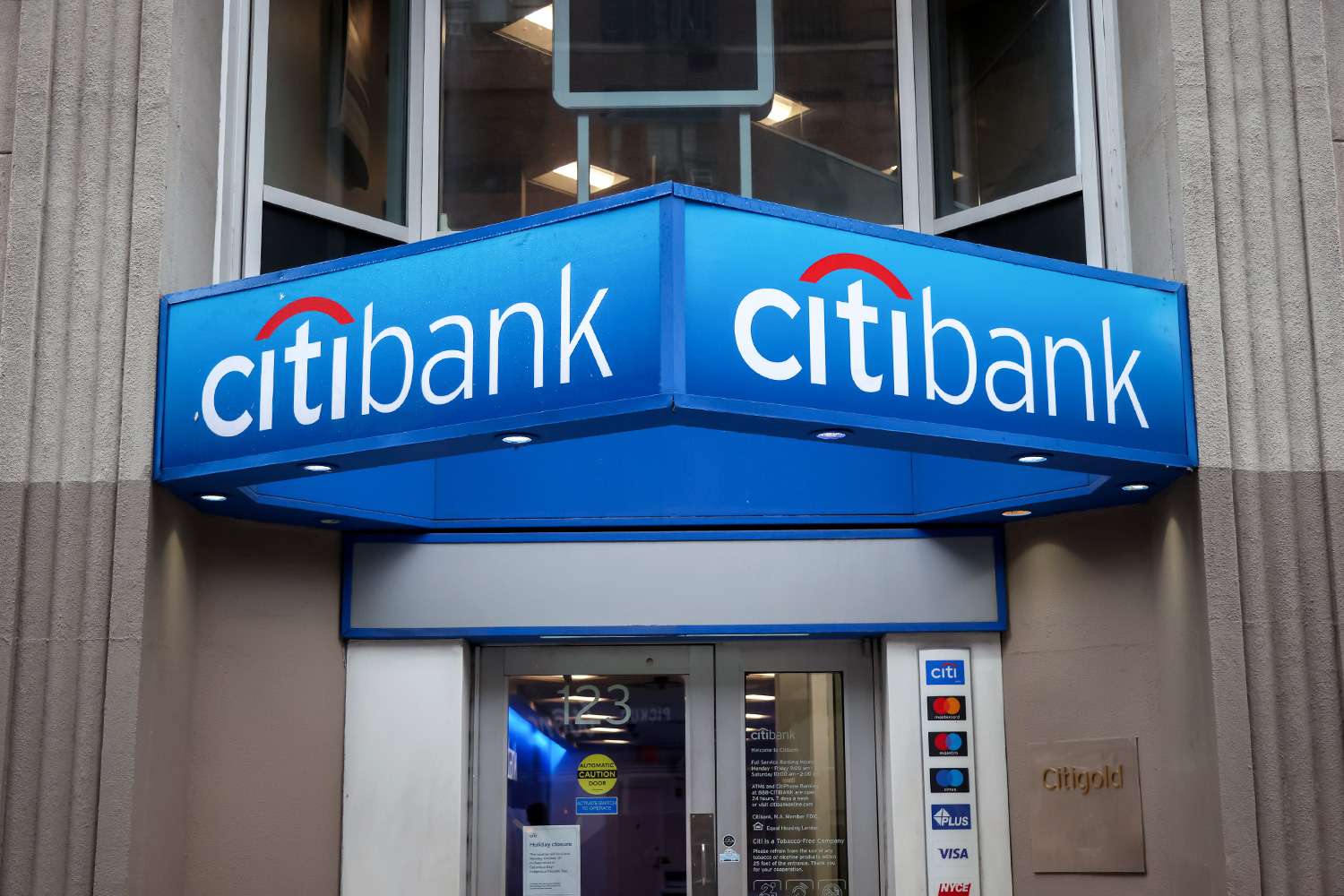 are-banks-open-on-new-year-s-eve-2025-what-to-know-about-your-local