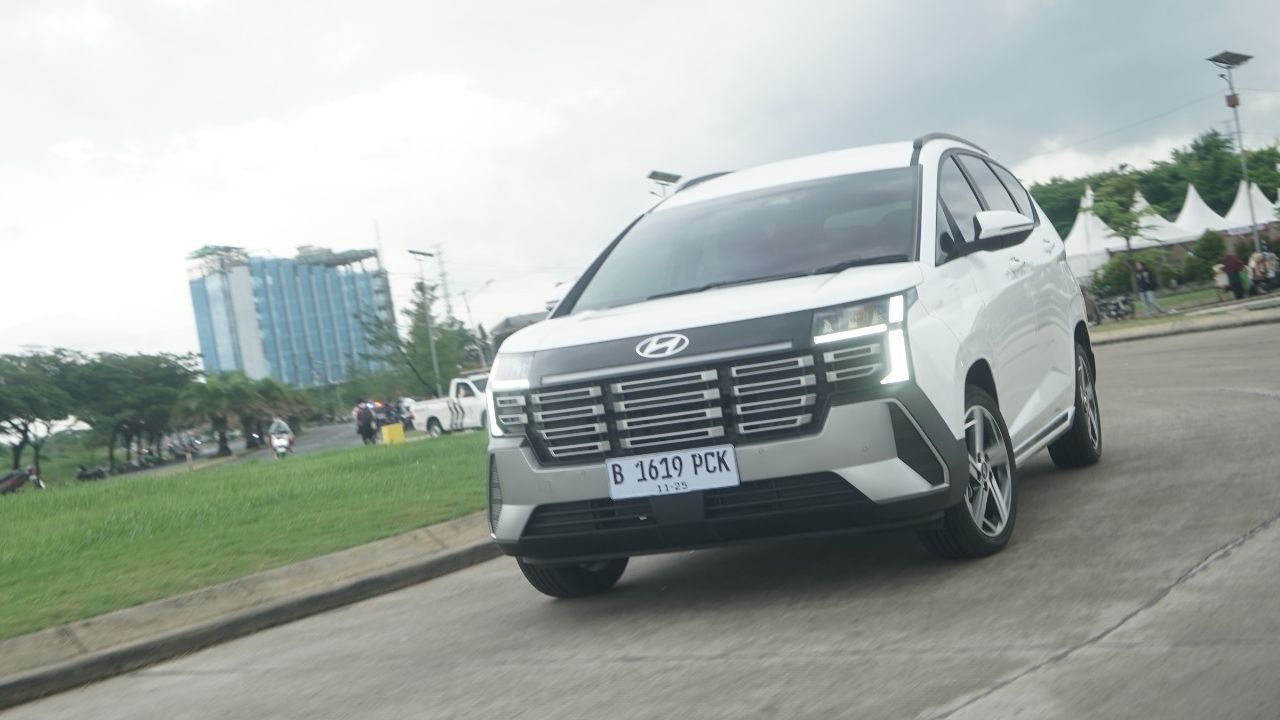 Impresi Hyundai Strgazer yang Membuat Penumpang Tercengang