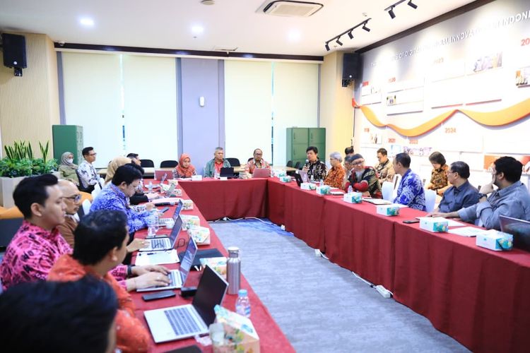 OJK dan PPATK Selidiki Transaksi Dana Syariah Indonesia