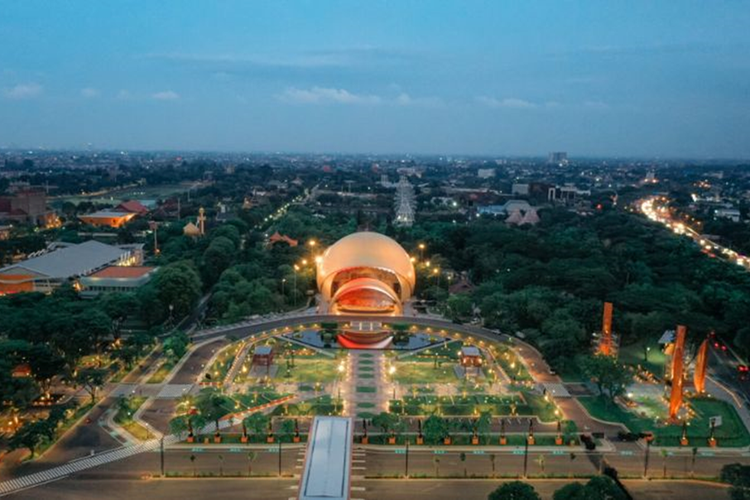 Tahun Baru 2026: TMII Pilih 1.000 Lilin Ganti Kembang Api