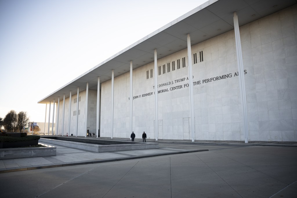 Kennedy Center altered rules so only Trump-appointed board members could vote on name change<br>