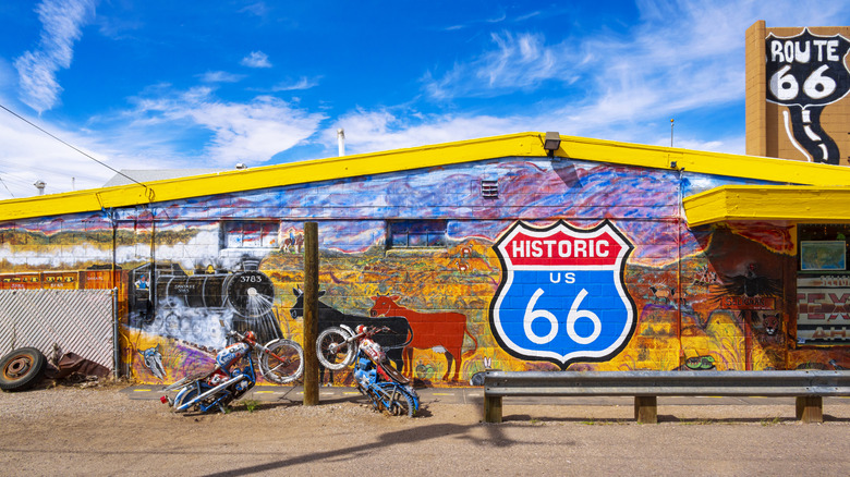 The Arizona town that inspired Radiator Springs is an Americana gem ...