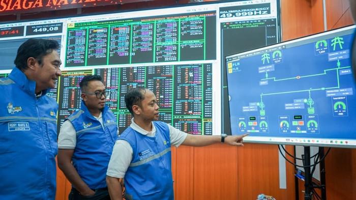 GM PLN UID Kaltimra Pantau Langsung, Pastikan Jaringan Listrik Tahun Baru Aman dan Handal