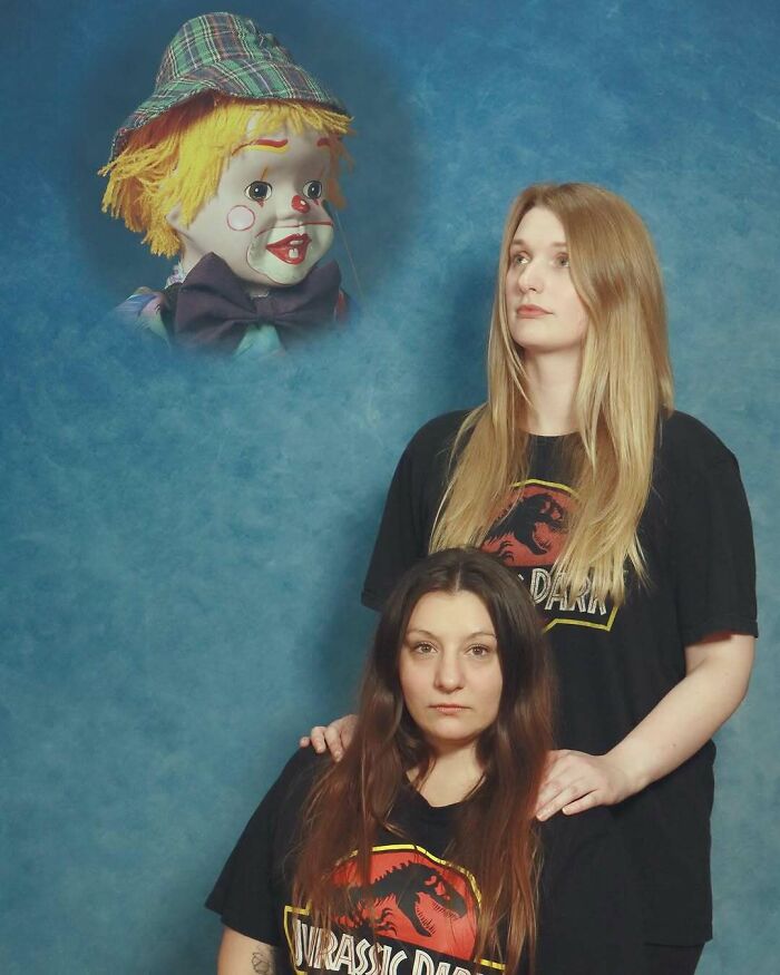 53 family photo fails that became unforgettable internet legends