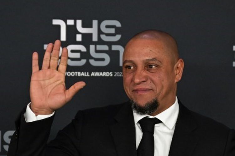 Roberto Carlos Umumkan Kondisinya Pasca Operasi Jantung