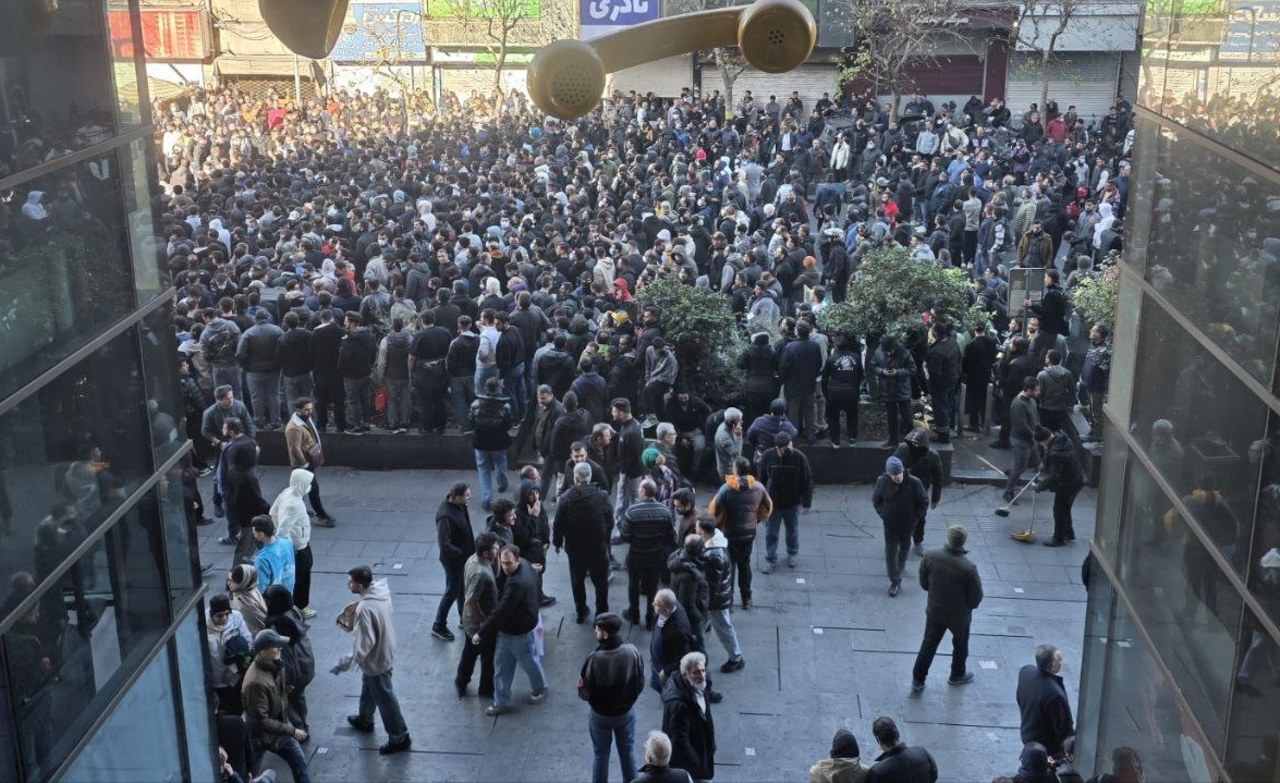 Iran says regime loyalist killed as protests turn violent<br>