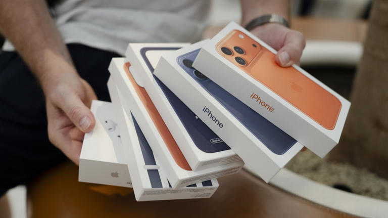 Users are making a huge mistake with Apple's iPhone trade-in program