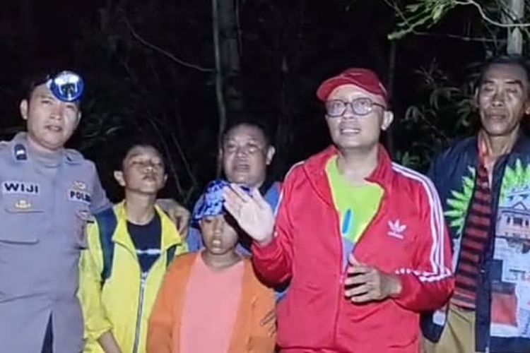 4 Wisatawan Sidoarjo Hilang di Pulau Bawean, Ditemukan di Pinggir Pantai