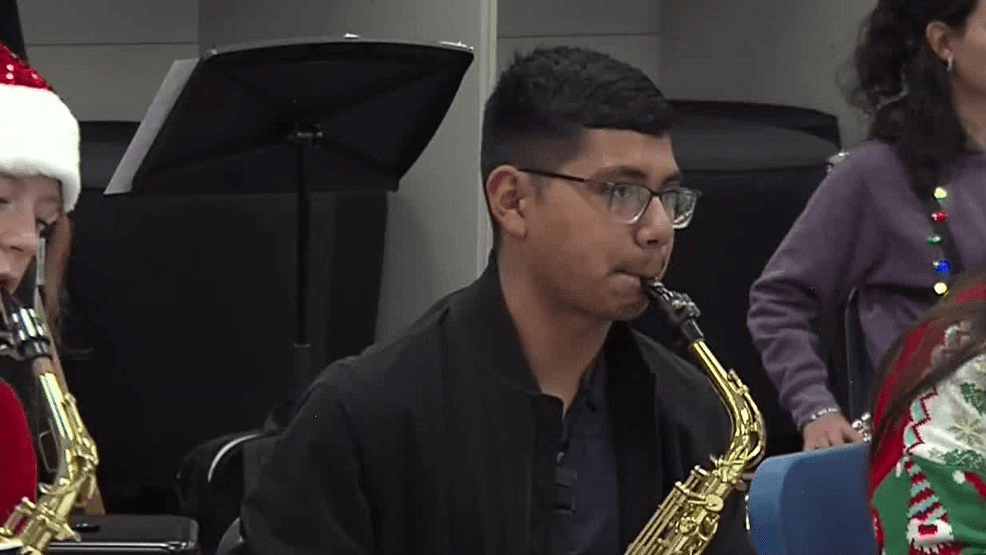 Carson High student and band director to march in iconic Rose Parade