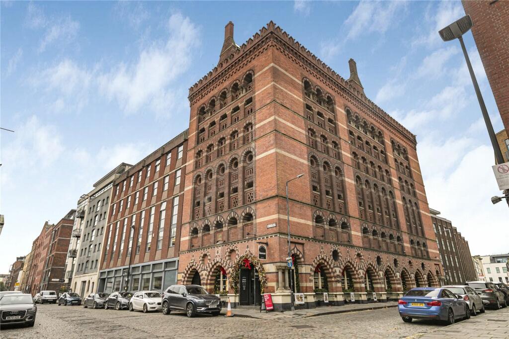 Image showcasing I love this! 15 photos of a stunning loft apartment in one of Bristol's ...