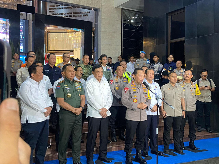Kapolri Ajak Masyarakat Hindari Kembang Api Tahun Baru