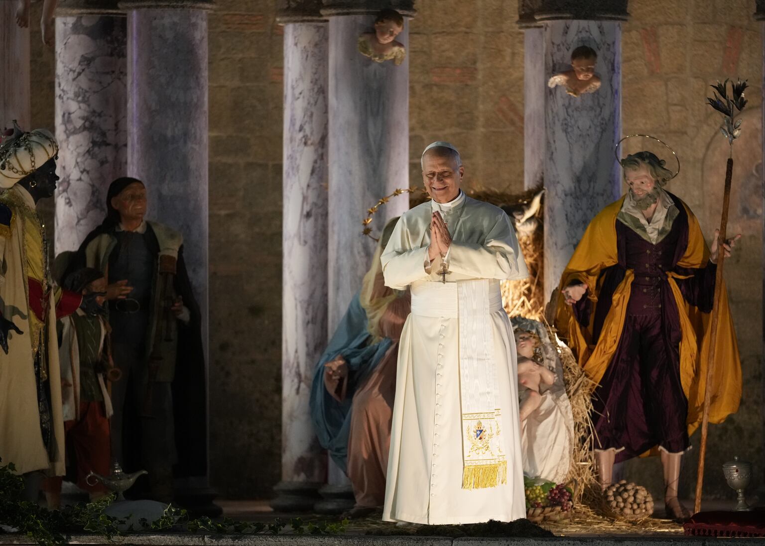 Pope asks that Rome welcomes foreigners as he closes out 2025