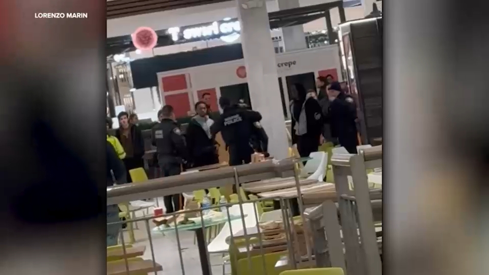 3 in custody after gunfire leads to chaos in New Jersey mall<br>