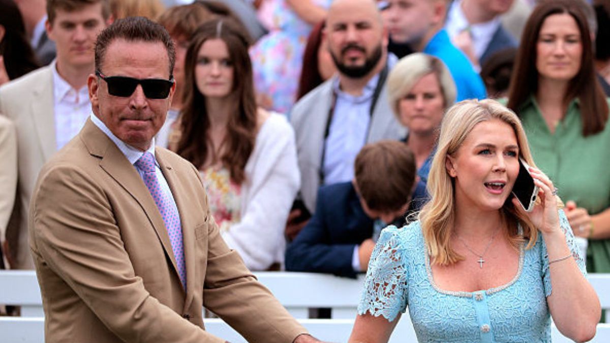 ‘When the baby is ten, her father will be seventy!’: Karoline Leavitt’s ...