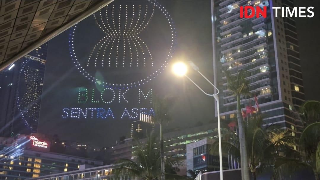Meski Dilarang, Malam Tahun Baru di Bundaran HI Penuh Kembang Api
