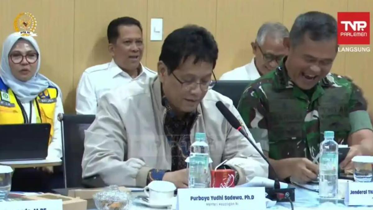TNI Tangani Bencana Sumatera Hanya Diberi Makan, Menkeu Purbaya Kritik Menteri PU: Pelit