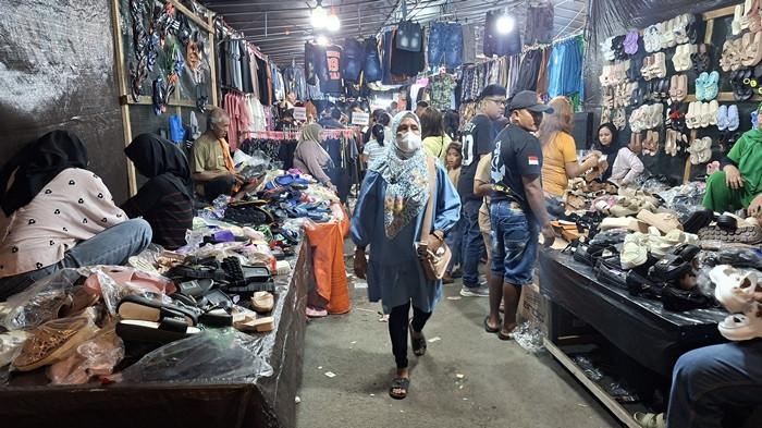 Menjelang Tahun Baru 2026, Warga Sangihe Padati Pelabuhan Tahuna
