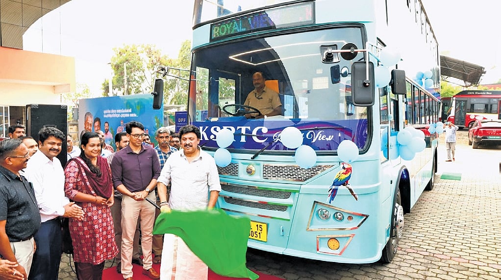 KSRTC starts second double-decker service in Munnar