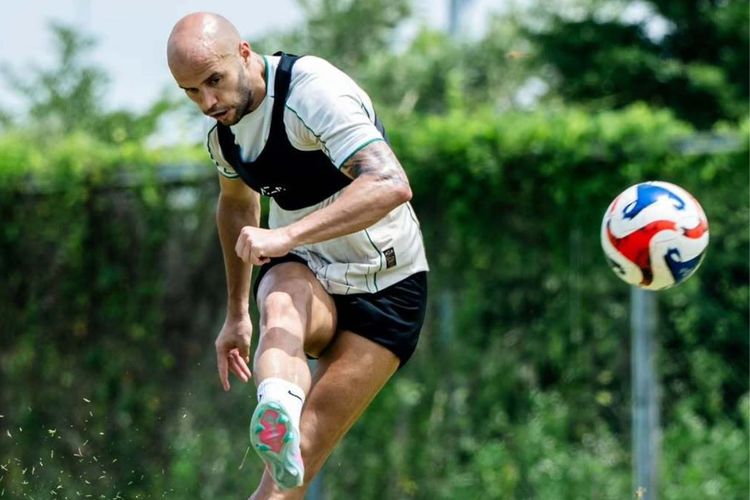 Persebaya Memburu Puncak, Jarak 12 Poin dari Persib Tak Mengurangi Lapar Kemenangan