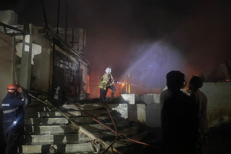 Vila di Bali Terbakar, Diduga Karena Kembang Api Tahun Baru