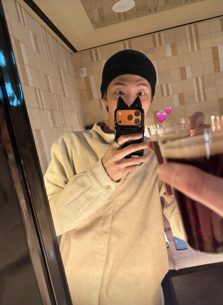 7 potret artis Korea rayakan Tahun Baru 2026, Eunkwang BTOB jadi viral!