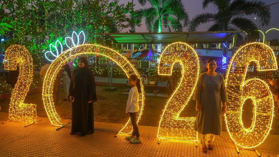 Happy New Year 2026: Fireworks, fests & more – India rings in New Year ...
