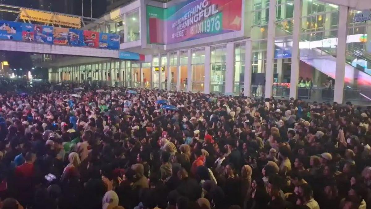 Tahun Baru 2026: Lagu Indonesia Pusaka Menggema di Sarinah dan Doa Bersama 6 Pemuka Agama di CFN