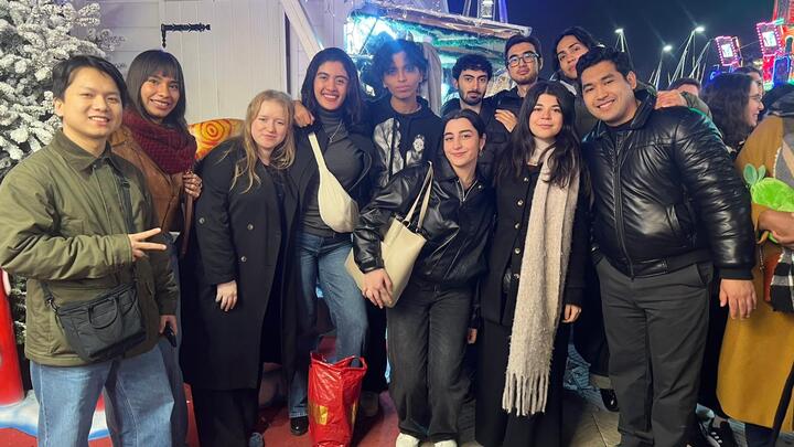 Du học sinh Việt trên thế giới hân hoan đón năm mới 2026