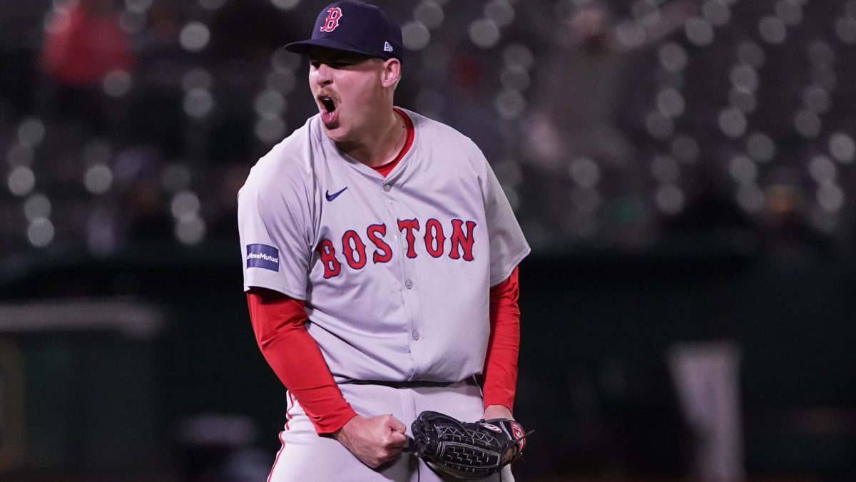 Blue Jays sign intriguing pitcher away from rival in multi-year deal