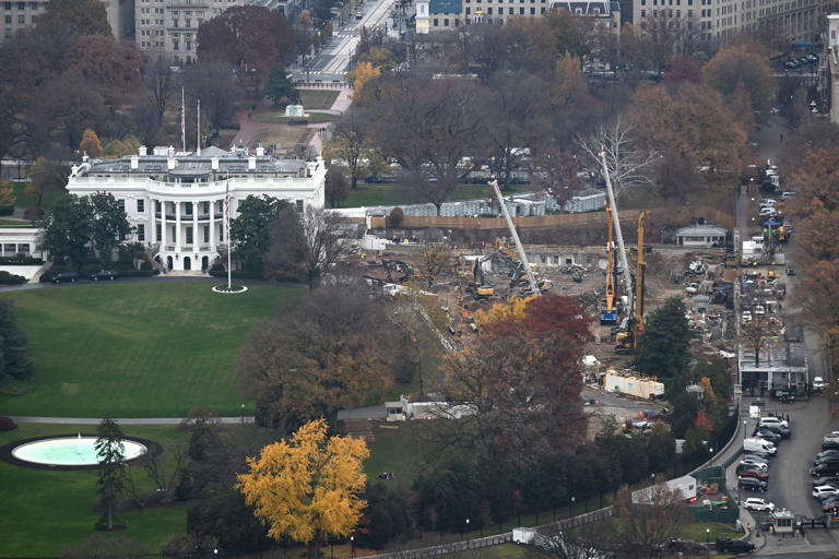 La Casa Blanca establece un plazo de nueve semanas para obtener la aprobación del salón de baile de Trump
