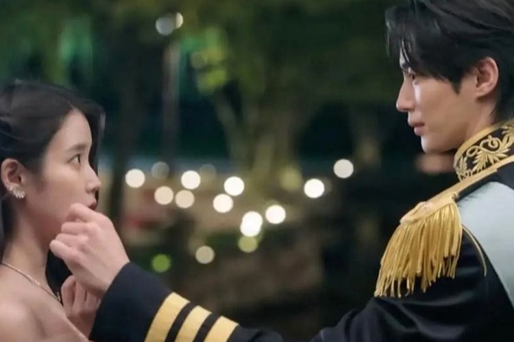 IU dan Byeon Woo Seok Menikah Kontrak, Kimia Mereka di Drama Mendatang Perfect Crown