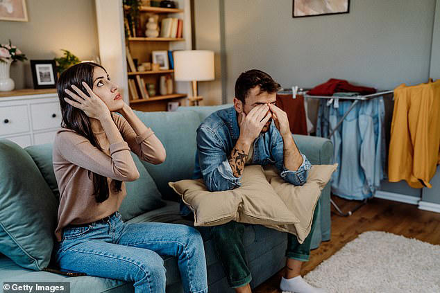 Why neighbour's note about a noise complaint has got everyone talking