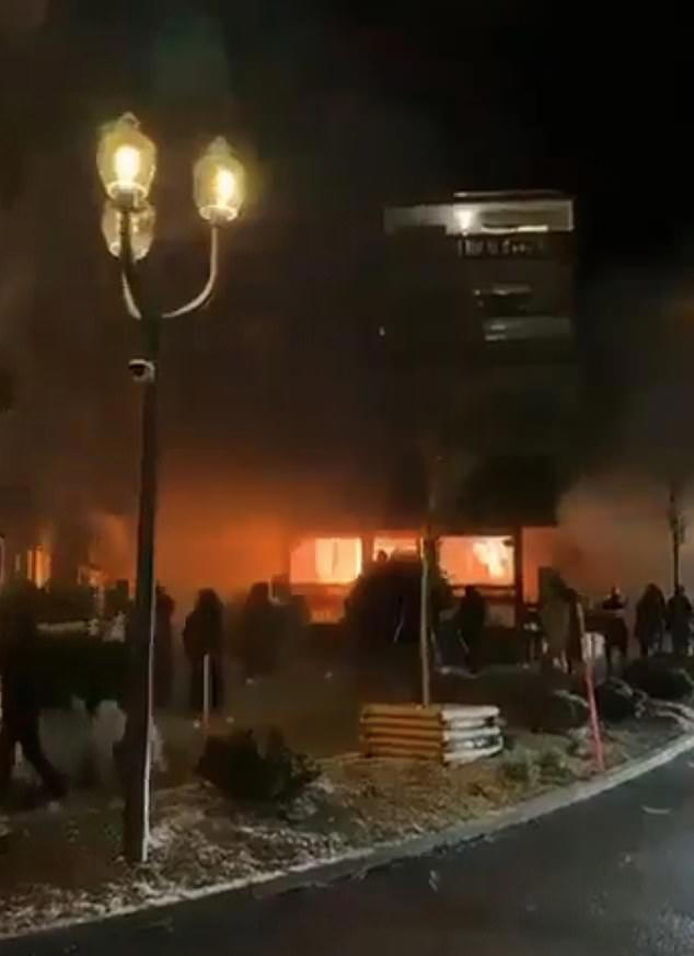 Explosion rips through bar at Swiss ski resort killing several people ...