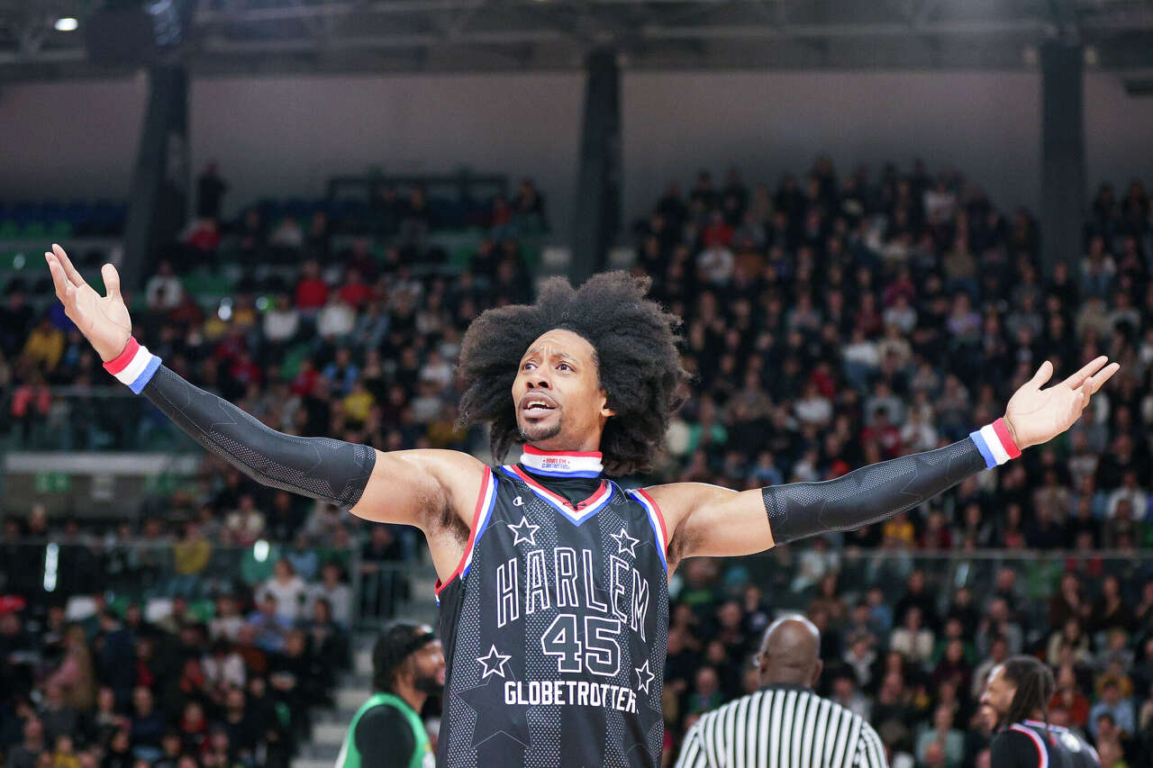 Preview calendar: Harlem Globetrotters, 'Spamalot,' Disney on Ice ...